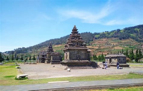 Borobudur Sunrise Experiences And Dieng Plateau 3 Days