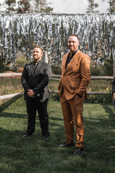 A Quirky Thrift Store Wedding Sealed With A Kitsch - ithat