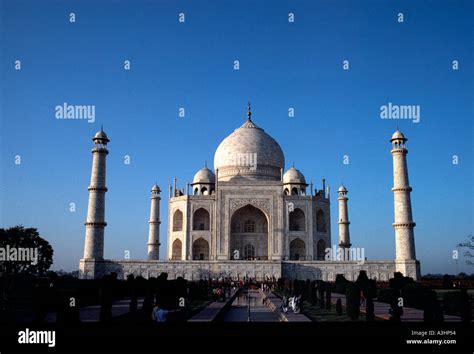 Taj Mahal Geometry Hi Res Stock Photography And Images Alamy