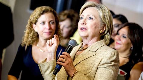 Clinton Campaign Had Additional Signed Agreement With Dnc In 2015 Npr