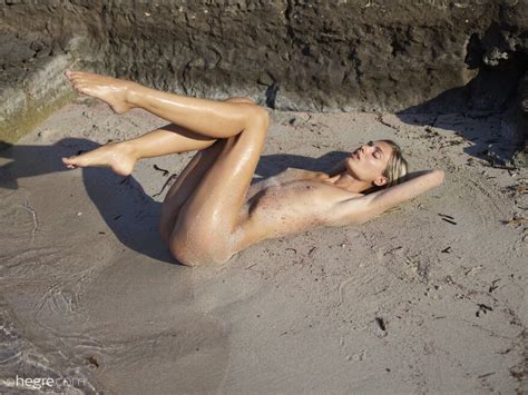 Francy Nude Paradise Francy Nude Paradise Px Porno Foto