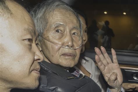 Expresidente De Per Alberto Fujimori Se Re Ne Con Sus Hijos Tras