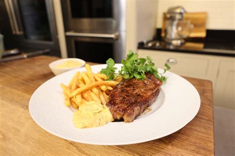 Sirloin Steak With Chips And B Arnaise Sauce James Martin Chef