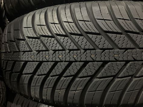 Шины б/у всесезонные 185/65 R15 Nexen NBlue 4 Season: 1 500 грн ...