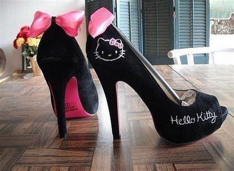 High Heels – Hello Kitty Hell