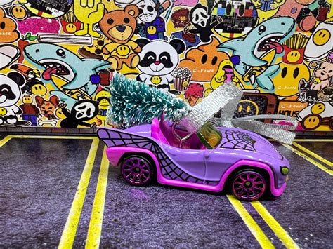 Scale Custom Made Hot Wheels Ornament Hotwheels Monster High Ghoul Mobile With Mini Tree