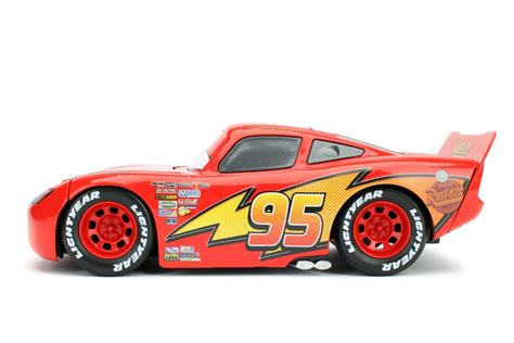 1:24 Lightning McQueen (Cars) | Metals Die Cast