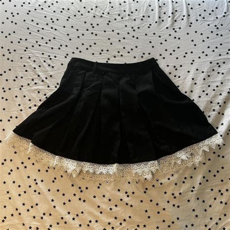 Nwt Hot Topic Black Pleated Skirt 🦓 Super Depop