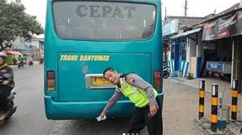 Viral Bus Ugal Ugalan Sikat Lajur Lawan Arah Sopir Langsung Diciduk Aparat