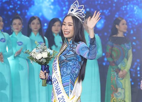 Thanh Thuy Crowned Miss Vietnam To Become 11th