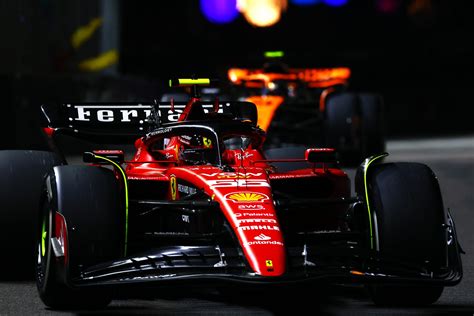 La Ferrari Di Sainz Vince Un Gp Di Singapore Pazzesco Finale Thriller