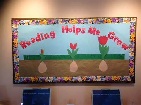 Pin By Andrea Day On My Library Bulletin Boards Childrens Library