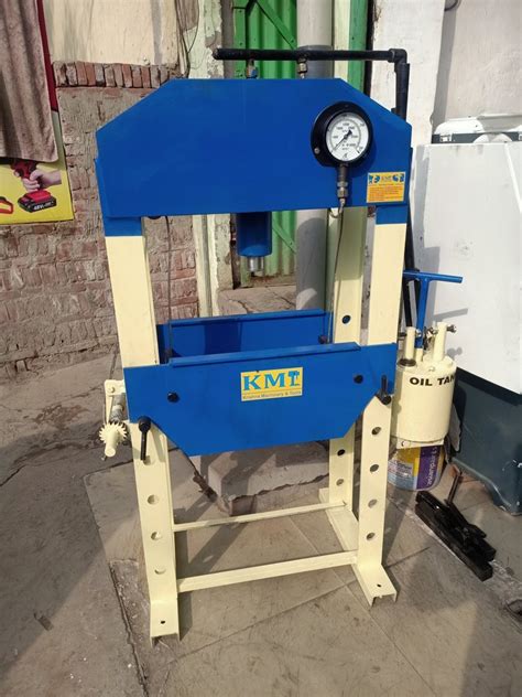 Mild Steel 15 Ton Hand Operated Hydraulic Press Machine Automation