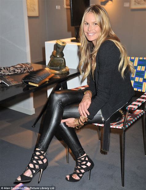 Elle Macpherson Shows Off Her Supermodel Legs In Dark Green As She Hits The Shops Daily Mail