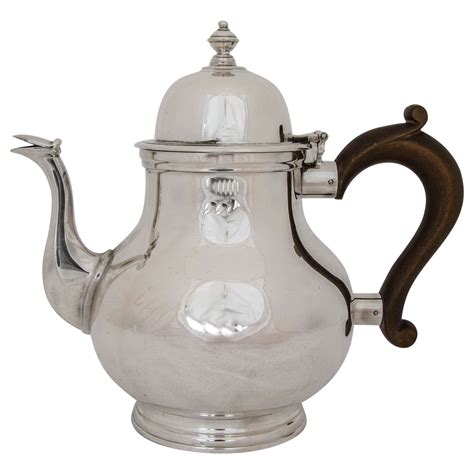 English Sterling Silver Teapot At 1stdibs Silver Teapots