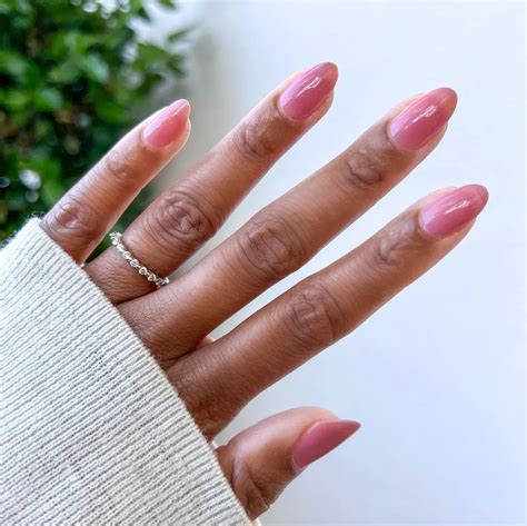 Ways We Re Planning On Wearing Pink Nail Designs This Spring Who