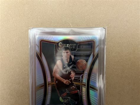 Yahoo オークション 活躍中 Tyler Herro RC 2019 20 Panini Select P