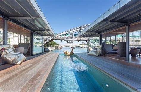 Photos of Off Paris Seine floating hotel - Business Insider