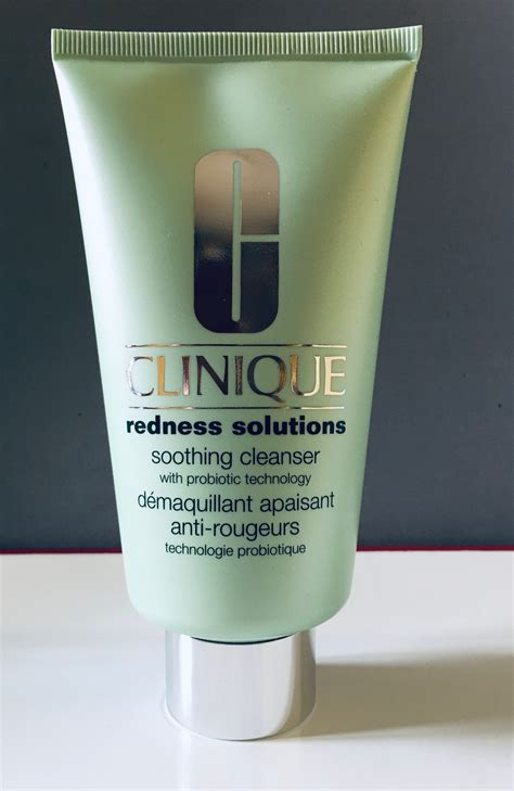 Clinique Redness Solutions Soothing Cleanser – Review – Dom's Vault