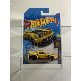 Hot Wheels 2005 FORD MUSTANG 2020 HW DREAM GARAGE 2 OF 10 Yellow Shopee Thailand