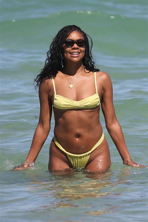 Hot Sexy Gabrielle Current Bikini Pics