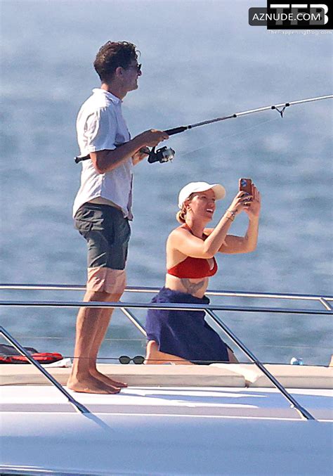 Scarlett Johansson Sexy Seen Flaunting Her Hot Figure Wearing A Red Bikini In East Hampton Aznude