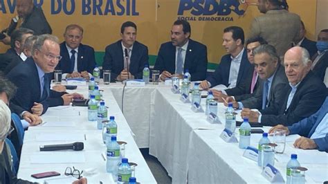 Quais são as exigências do PSDB para apoiar Simone Tebet