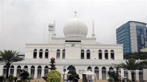 Di Balik Nama Masjid Agung Al Azhar Ada Simbol Persahabatan Buya Hamka