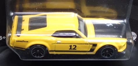 Hot Wheels Vintage Racing Club Mix