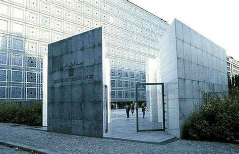 Jean Nouvels Stunning Museum Façade Dilates To Let In Daylight