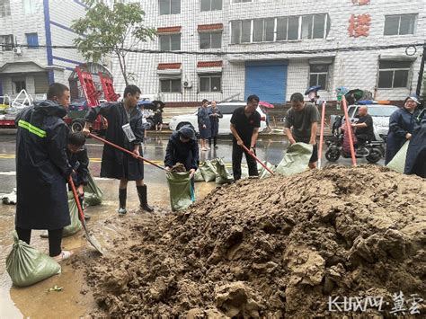 现场直击 保定涿州：3万余名党员带领群众防洪一线抗洪 保定频道 长城网