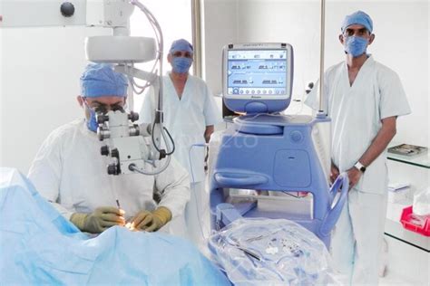 How Much Does RLE Surgery Cost in Delhi? - EyeMantra