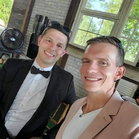 100 años de cárcel para una pareja gay que creó una casa de los horrores para sus hijos