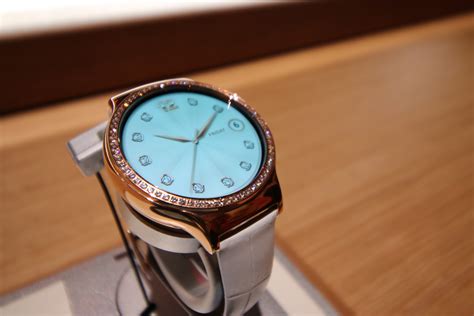 Hands On With Huawei S Smartwatches For The Ladies