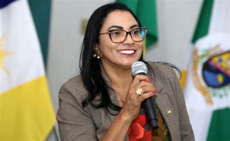 Secretaria Da Mulher Debate Políticas Públicas Voltadas Para As