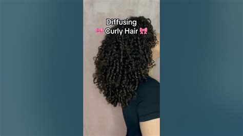 How To Diffuse Curly Hair Without Frizz Youtube