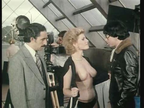 Naked Angelica Chain In El Vecindario