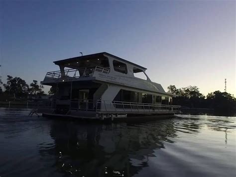 Mildura Houseboats, Hire, The Murray, Victoria, Australia