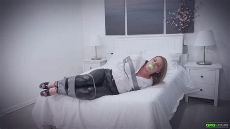 Irish Essie Secretary Grabbed Nude Pics Xhamster