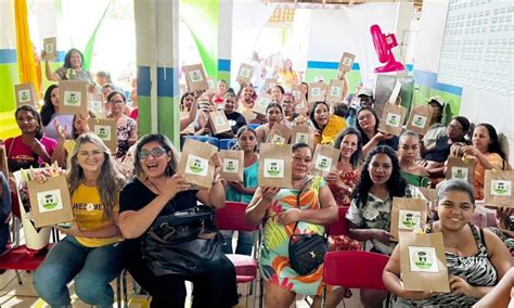 Educação promove reunião para fortalecer interação entre escola e