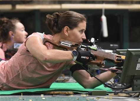 La Biathl Te Fran Aise Julia Simon Plac E En Garde Vue Pour