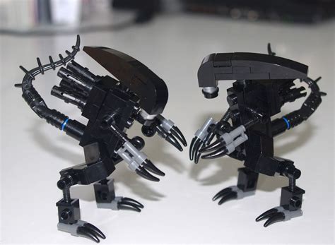 Lego Alien | Lego, Lego worlds, Lego minifigures