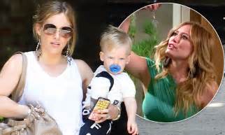 Hilary Duff Takes Son On Play Date Before Sex Crazed Junkie Two And A Half Men Episode Airs