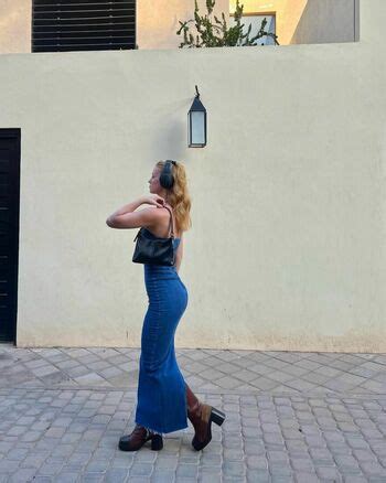 Maisie Smith Maisiesmithofficial Nude OnlyFans Page The Fappening Plus