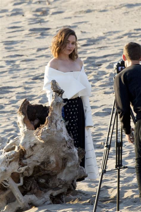 Emilia Clarke 7 Hot Celebs Home