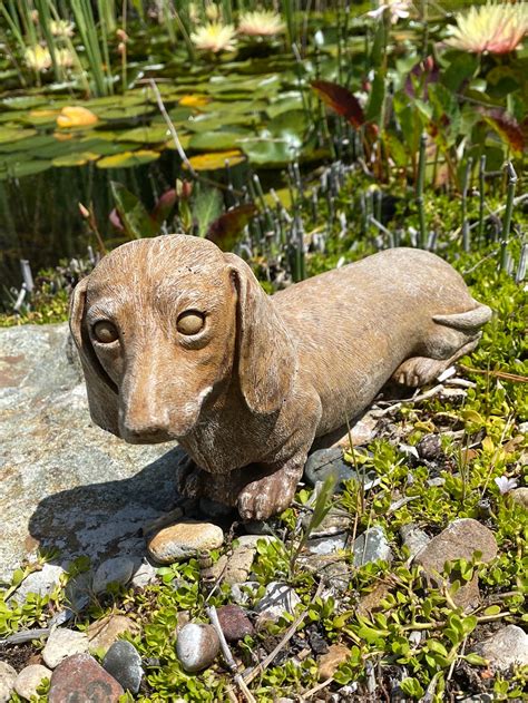 Wiener Dog Statue – The Madd Potter