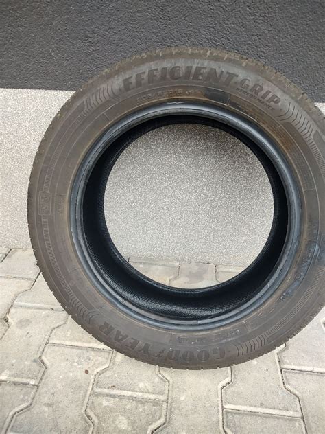 Opony Lato Goodyear Efficient Grip R V Jeden Sezon