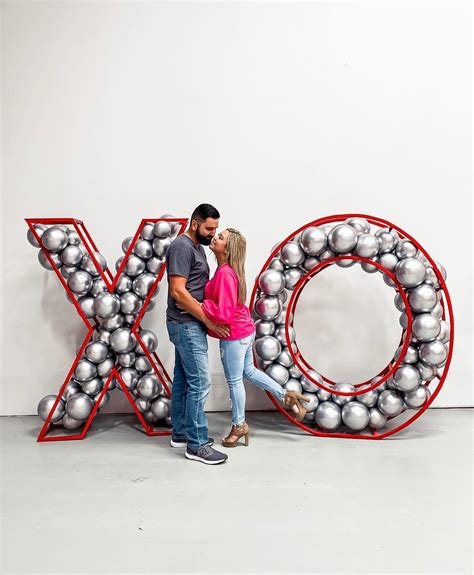 how to spell balloon 10