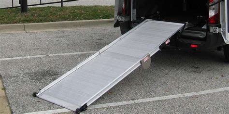 Expertec | Cargo Ramps for Fleets & Commercial Vehicles