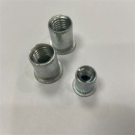 Zinc Plated Carbon Steel Stainless Flat Head Insert Blind Rivet Nut In